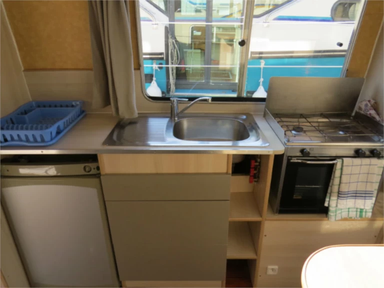 Noleggio Houseboat a Grez-Neuville – Jeanneau Classic Couple 2-6 p.
