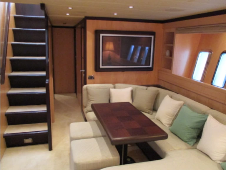 Noleggio Yacht di lusso  con patente nautica