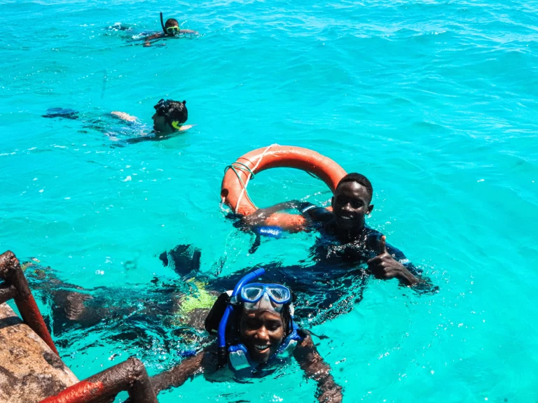 Noleggiare una Custom Made Custom made a Kendwa