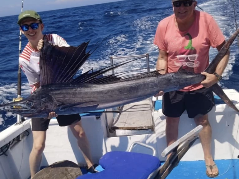 Yacht di lusso a noleggio a Kendwa al miglior prezzo