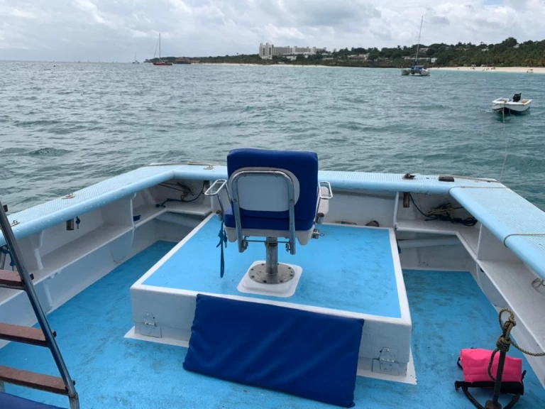 Noleggiare una Custom Made Custom made a Kendwa