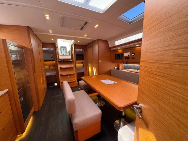 Dufour Dufour 470 da affittare a  Procida