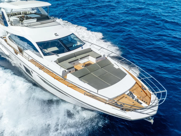 Noleggiare una Azimut Azimut 72 Fly a Miami