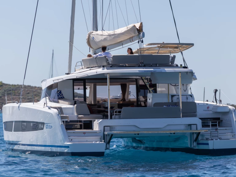 Noleggio barche Portimão economico FP 44