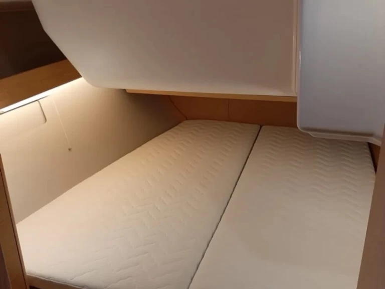 Barca a vela a noleggio a Palermo al miglior prezzo