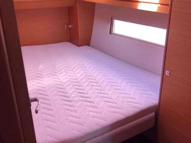 Noleggio Barca a vela Dufour con patente nautica