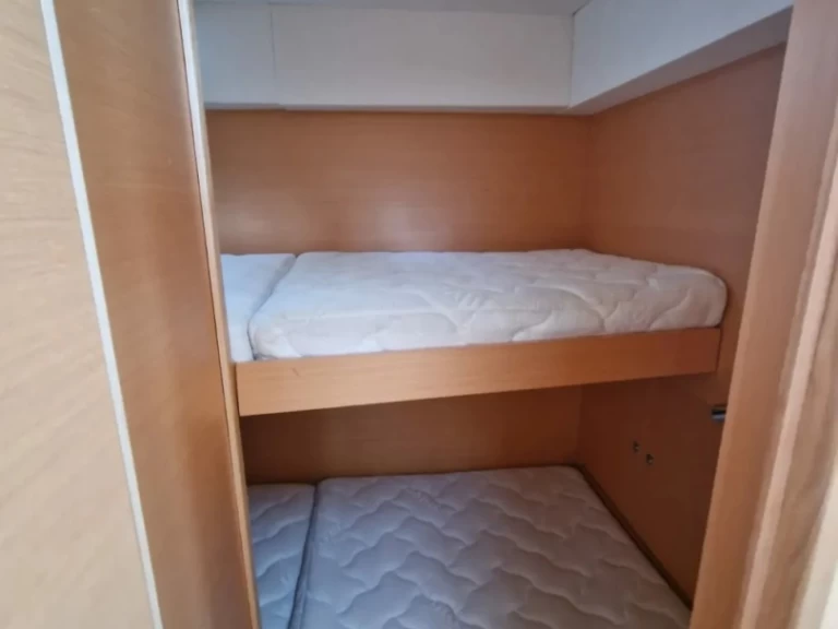 Noleggio a Palermo – Dufour Dufour 48 CAT su SamBoat