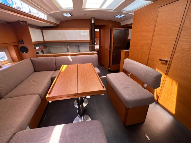 Noleggio barche Palermo economico Dufour 530