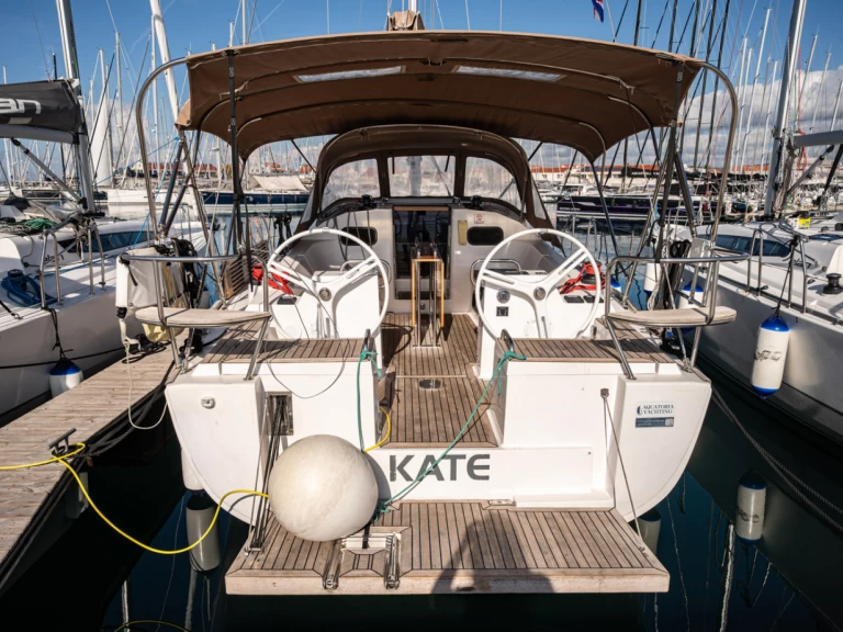 Noleggio Barca a vela con o senza skipper Elan a Pirovac