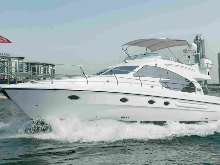 Noleggio a Dubai Marina – As Marine 52 su SamBoat