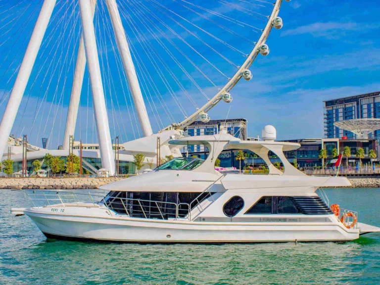 Noleggio barche Blue-Water 62 a Dubai Marina su Samboat