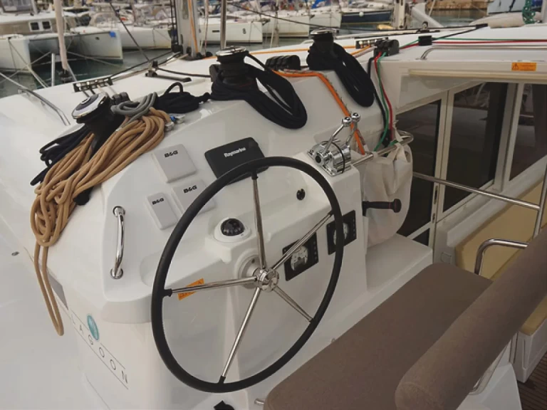 Noleggio barche Lagoon Lagoon 400 S2[G] a Gouviá su Samboat