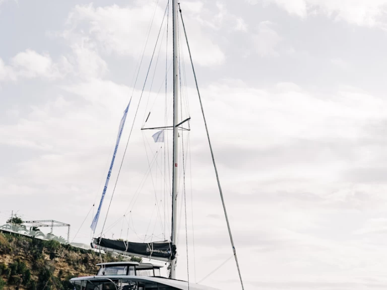 Lagoon Lagoon 42 da affittare a  Kalamata