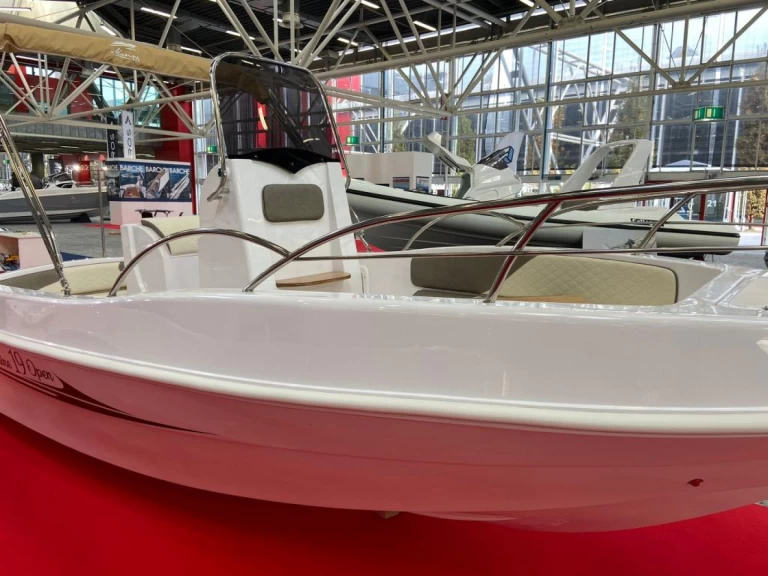 Noleggio barche marinesite 19 open a Sirmione su Samboat