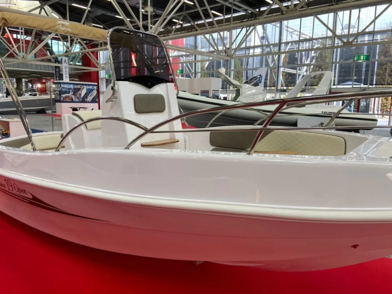 Noleggio barche marinesite Marine 19 Open  A a Sirmione su Samboat