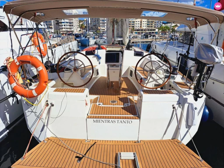 Jeanneau Sun Odyssey 449 da affittare a  Ibiza Town