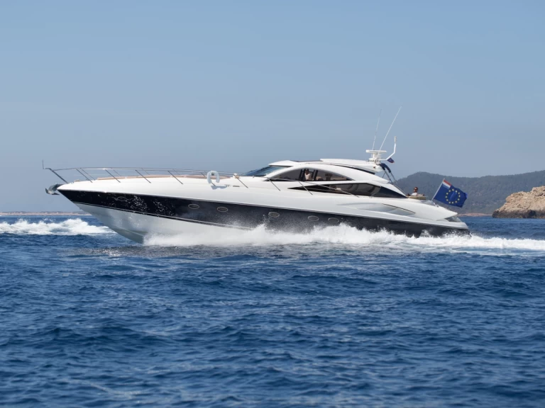 Noleggio Barca a motore con o senza skipper Sunseeker a Ibiza Town