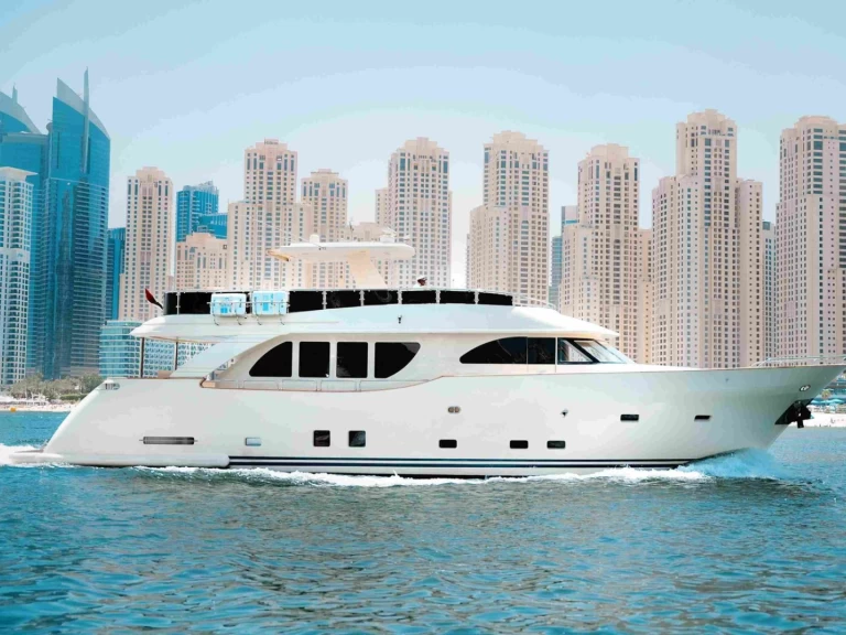 Noleggio Yacht di lusso a Dubai Marina – CLASSICO 80
