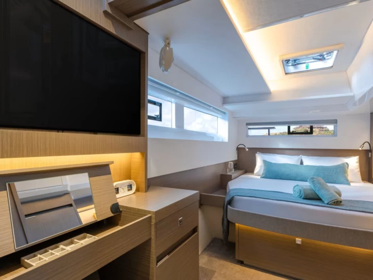 Noleggio Catamarano Leopard con patente nautica