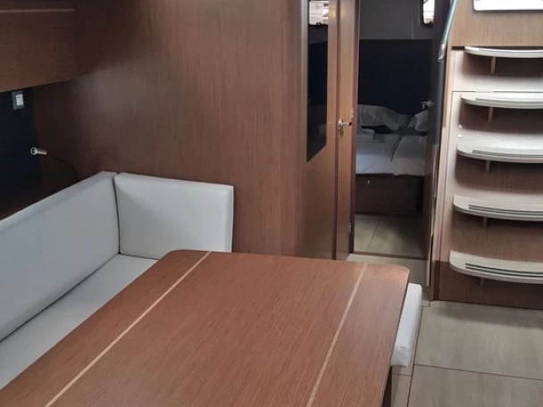 Noleggio Barca a vela a Álimos – Bénéteau Oceanis 51.1