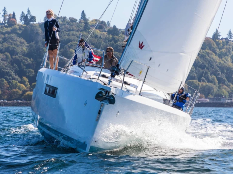 Noleggio Barca a vela con o senza skipper Jeanneau a Puntone