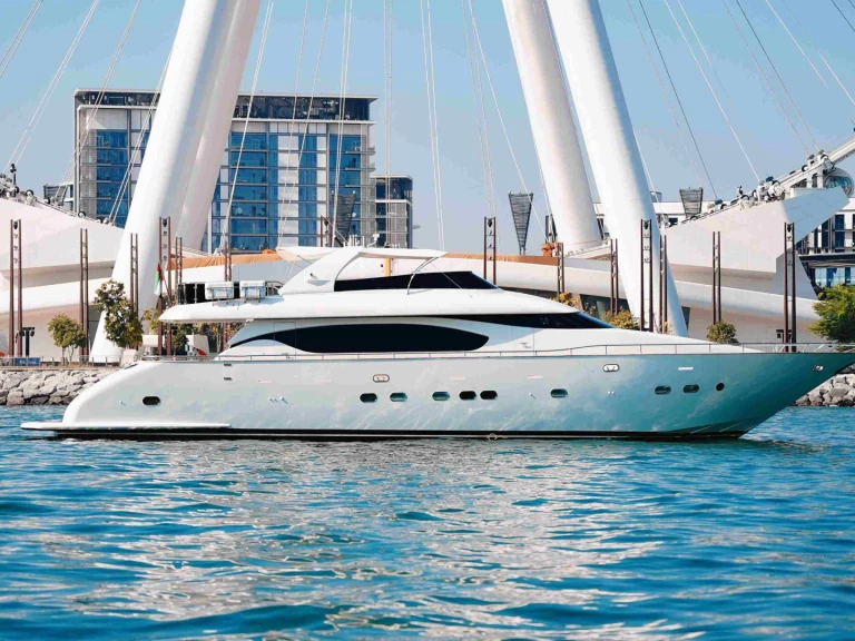 Noleggio a Dubai Marina – Maiora 92 su SamBoat