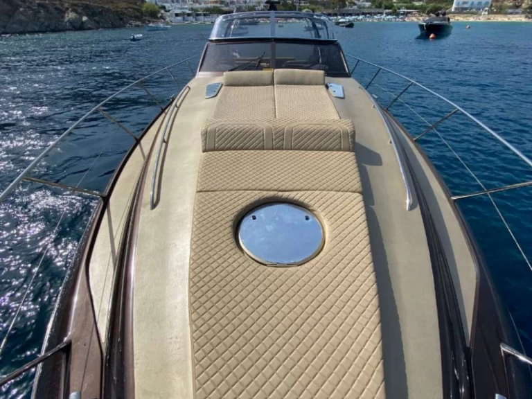 Noleggio Yacht di lusso con o senza skipper Princess a Mykonos (Citta)