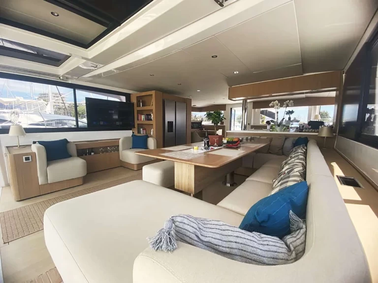 Noleggio a Álimos – Catana KOS 58.CAT su SamBoat