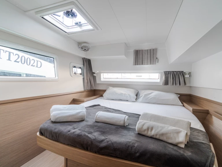 Noleggio Catamarano con o senza skipper Lagoon a Castellammare del Golfo