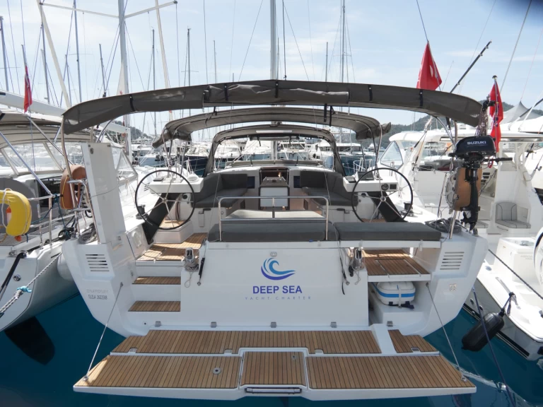 Barca a vela a noleggio a Göcek al miglior prezzo