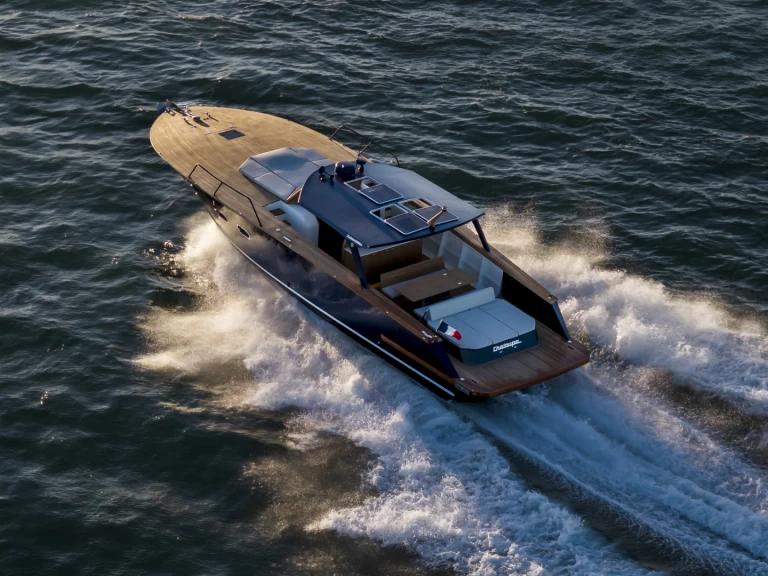 Noleggio Barca a motore Dubourdieu con patente nautica