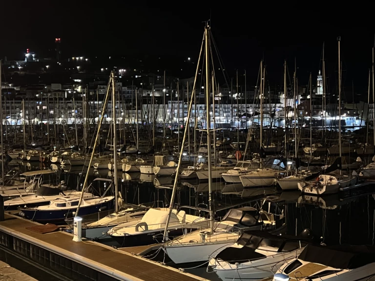 Jeanneau Sangria da affittare a  Sète