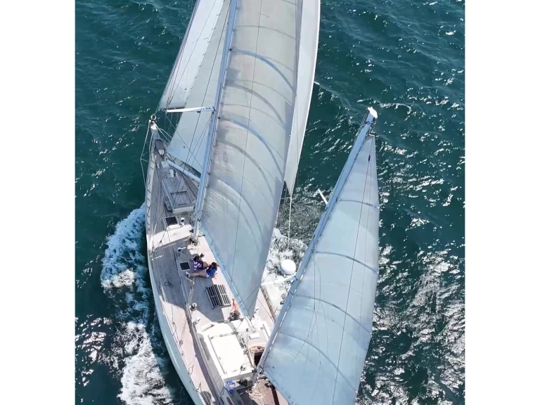 Noleggio Barca a vela  con patente nautica