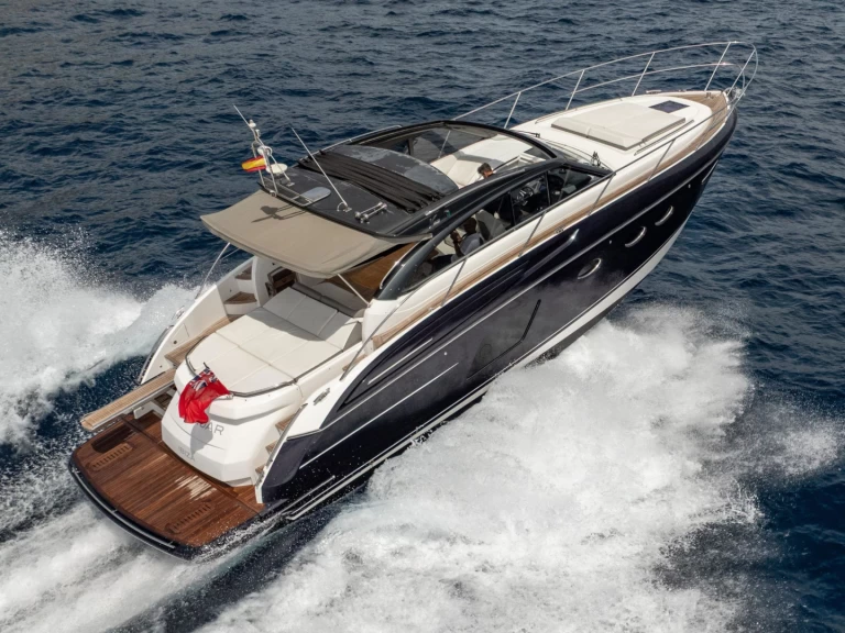 Noleggiare una Princess Princess V48 a Cannes
