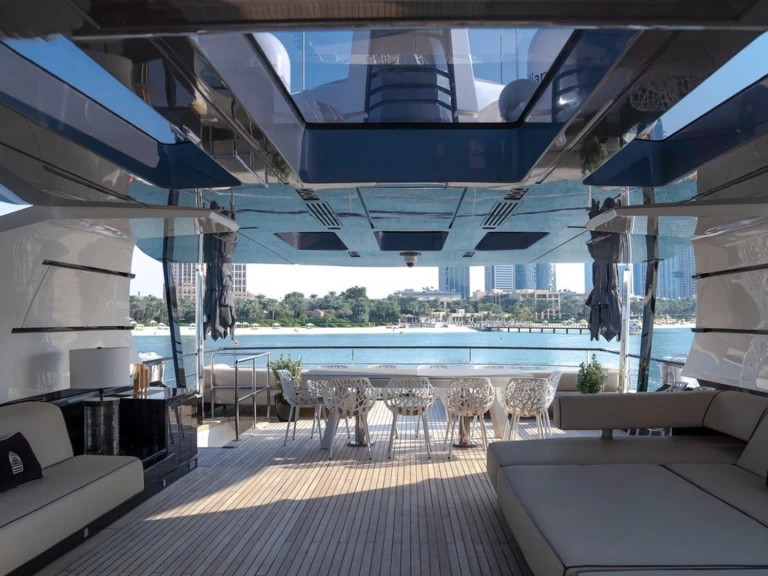 Noleggio barche Peri Yachts 123 a Dubai Marina su Samboat