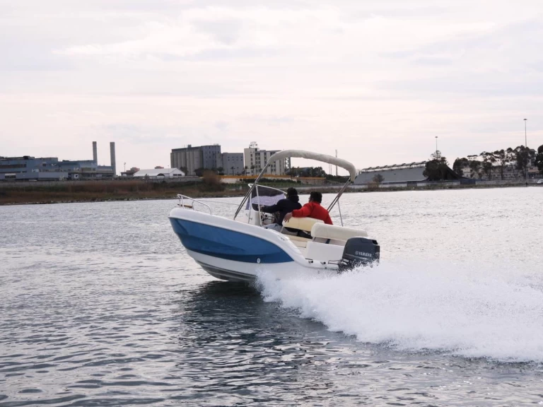 Noleggio barche Sirmione economico Marine 18