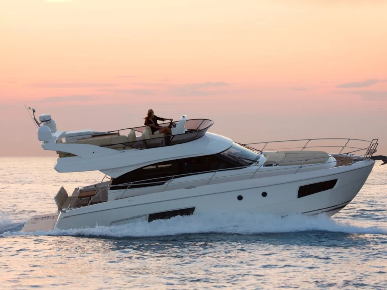 Bavaria Virtess 420 Fly da affittare a  Trogir