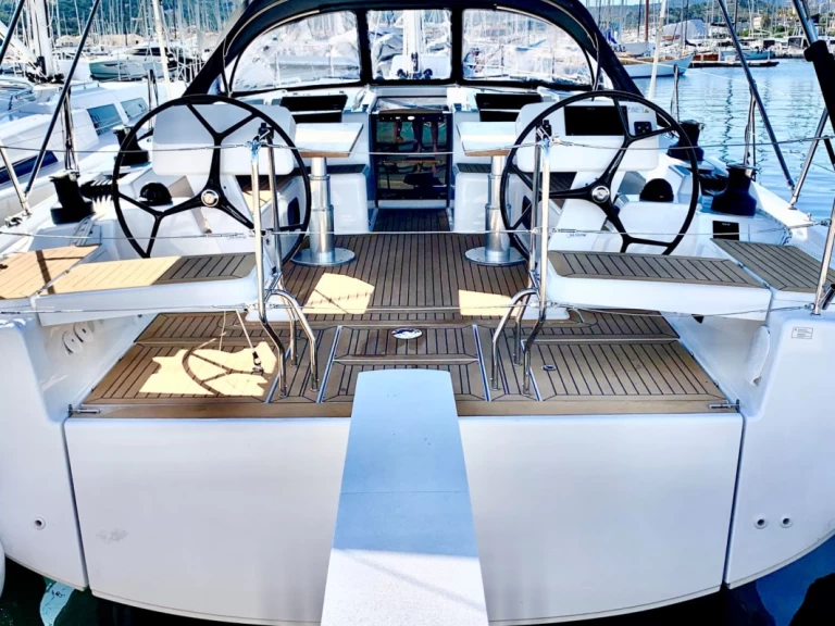 Noleggio barche Hanse Hanse 508 a Sámi su Samboat