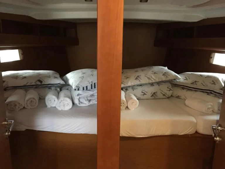 Noleggio barche Jeanneau Sun Odyssey 479 a Seget Donji su Samboat