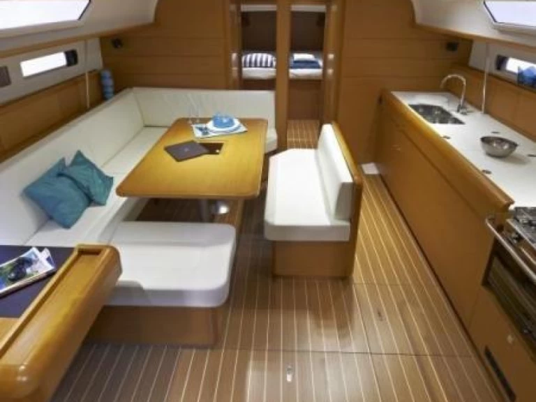 Noleggio barche Jeanneau Sun Odyssey 479 a Seget Donji su Samboat