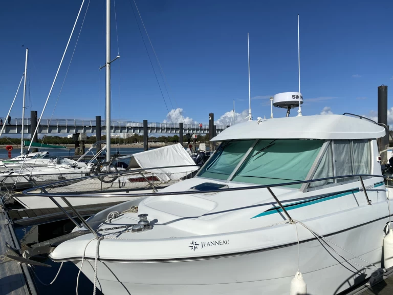 Noleggio a La Rochelle – Jeanneau Merry fisher750CR su SamBoat