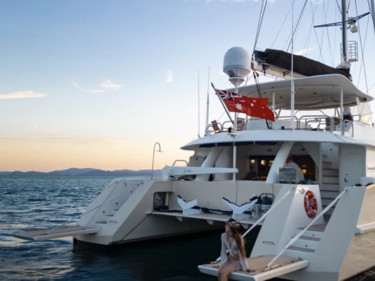 Noleggiare una suncost Custom Expedition Yacht a Airlie Beach