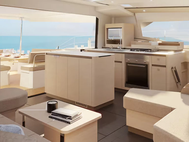 Noleggio Catamarano Fountaine Pajot con patente nautica