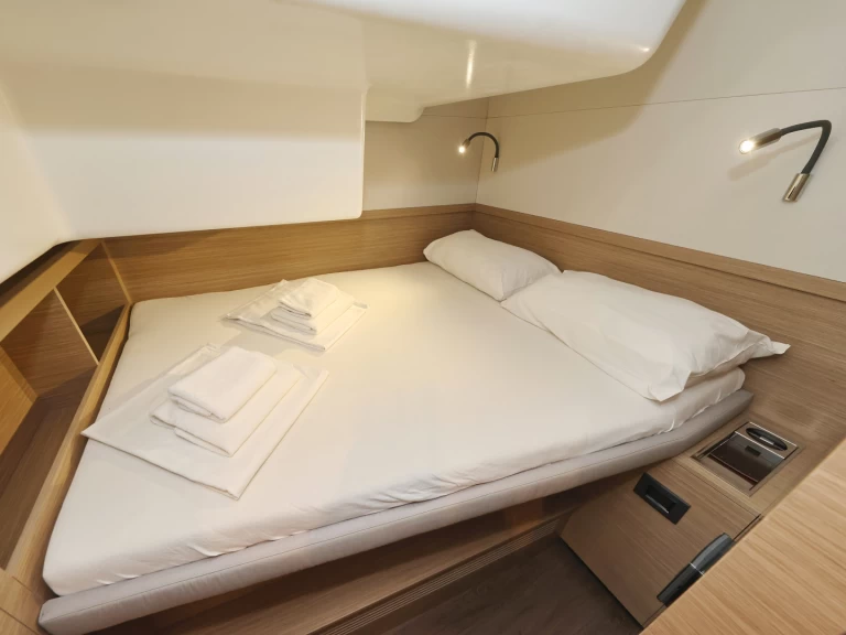 Noleggiare una Lagoon Lagoon 51 - 6 cabins/4heads a Sukošan