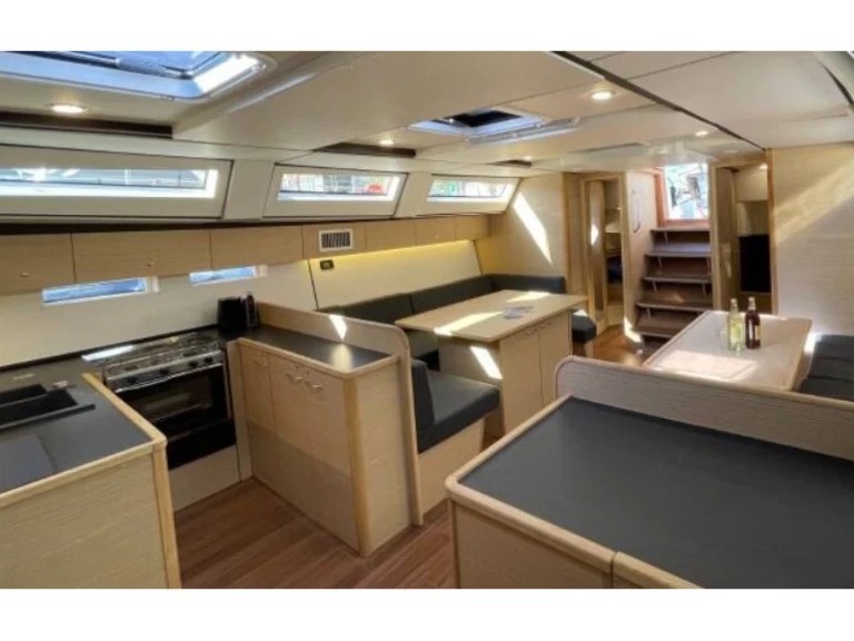 Noleggio Barca a vela D&D Yacht con patente nautica