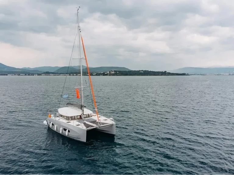 Noleggio Catamarano a Nikiána – Excess Excess 11