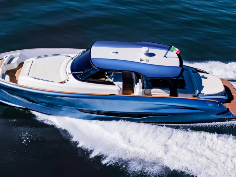 Yacht di lusso a noleggio a Cannes al miglior prezzo