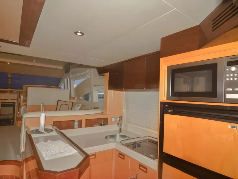 Noleggio Yacht di lusso con o senza skipper Custom Made a La Romana