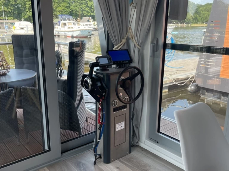 Noleggio Houseboat a Waren (Müritz) – D13 Woma D13 - Standard