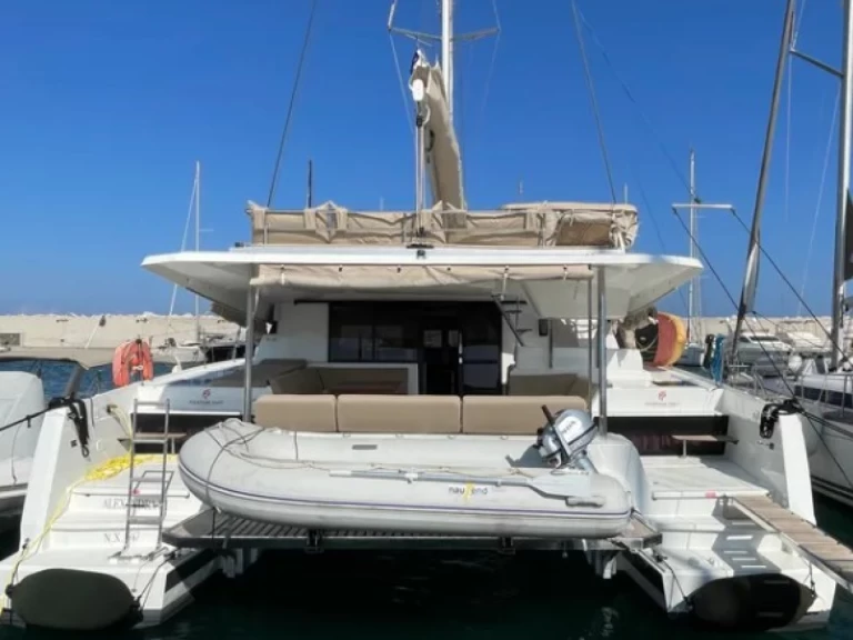 Noleggio Catamarano a Rodi (Citta) – Fountaine Pajot Elba 45